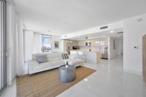 Luxury 3BR With Stunning Views on High Floor